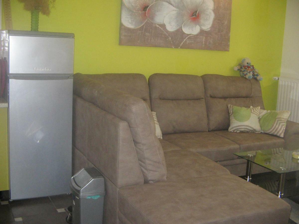 Apartament Apartman Karla Crikvenica Zewnętrze zdjęcie